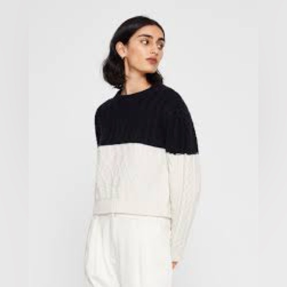 Club Monaco Structured Cable Crew Knit Sweater Black White Wool Size Small - Picture 2 of 13